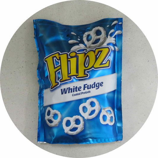 Flipz White Fudge Pretzels 90g (UK) 