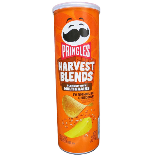 Pringles Harvest Blends Farmhouse Cheddar 158g